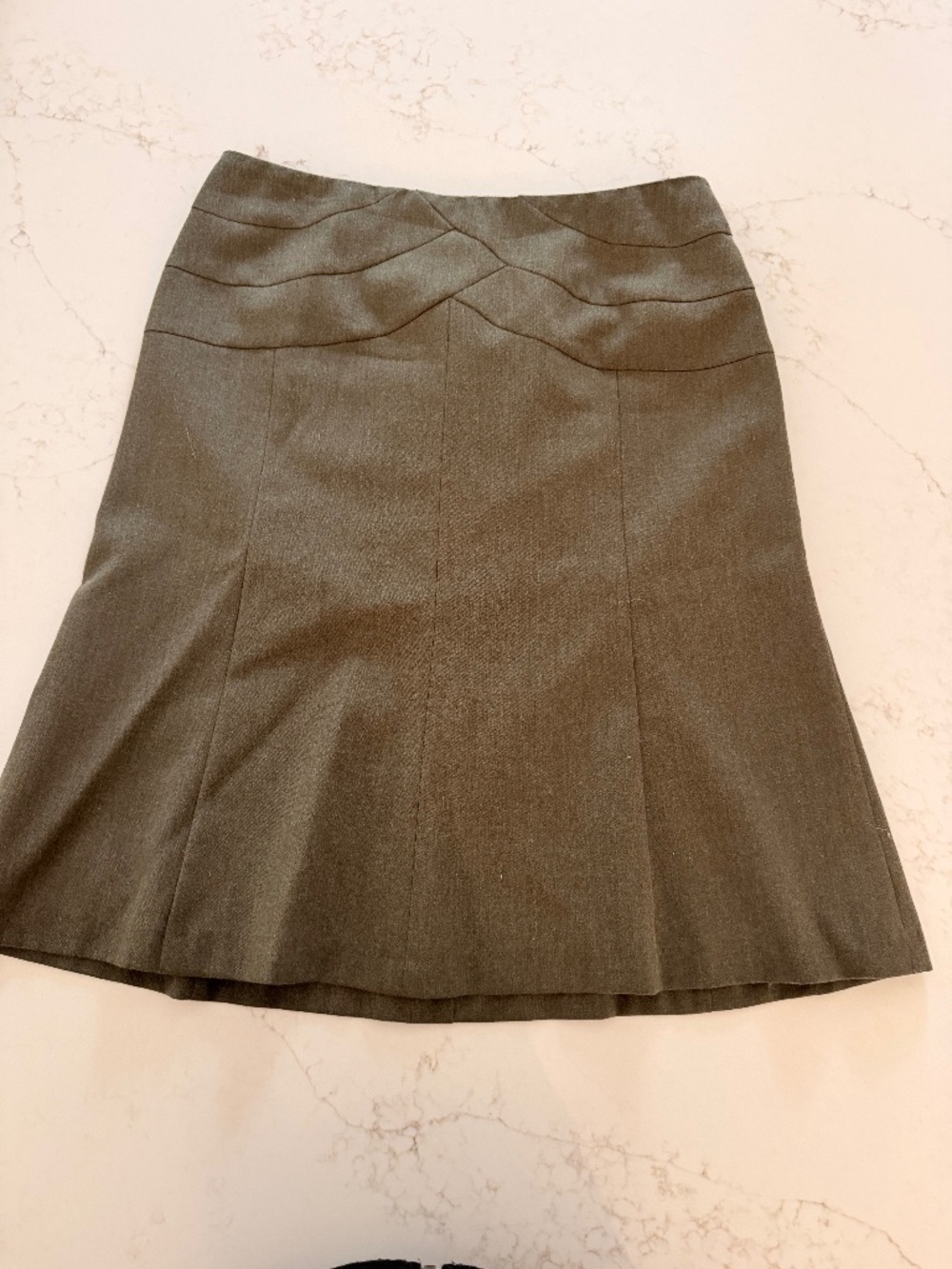 Vintage Harve Benard 100% Wool A Line Skirt Size 12 Gray Taupe Lined Career Midi